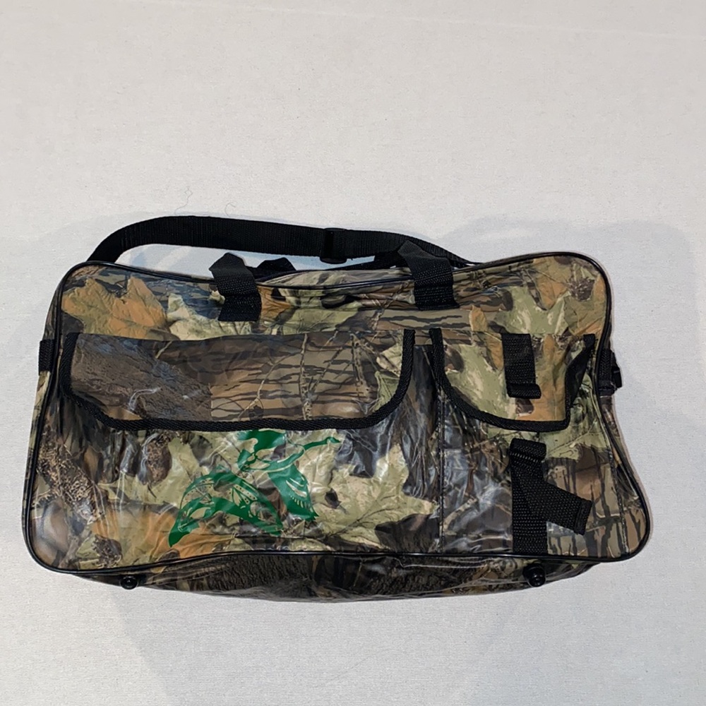 Missy Oak Break Up Camouflage duffel bag